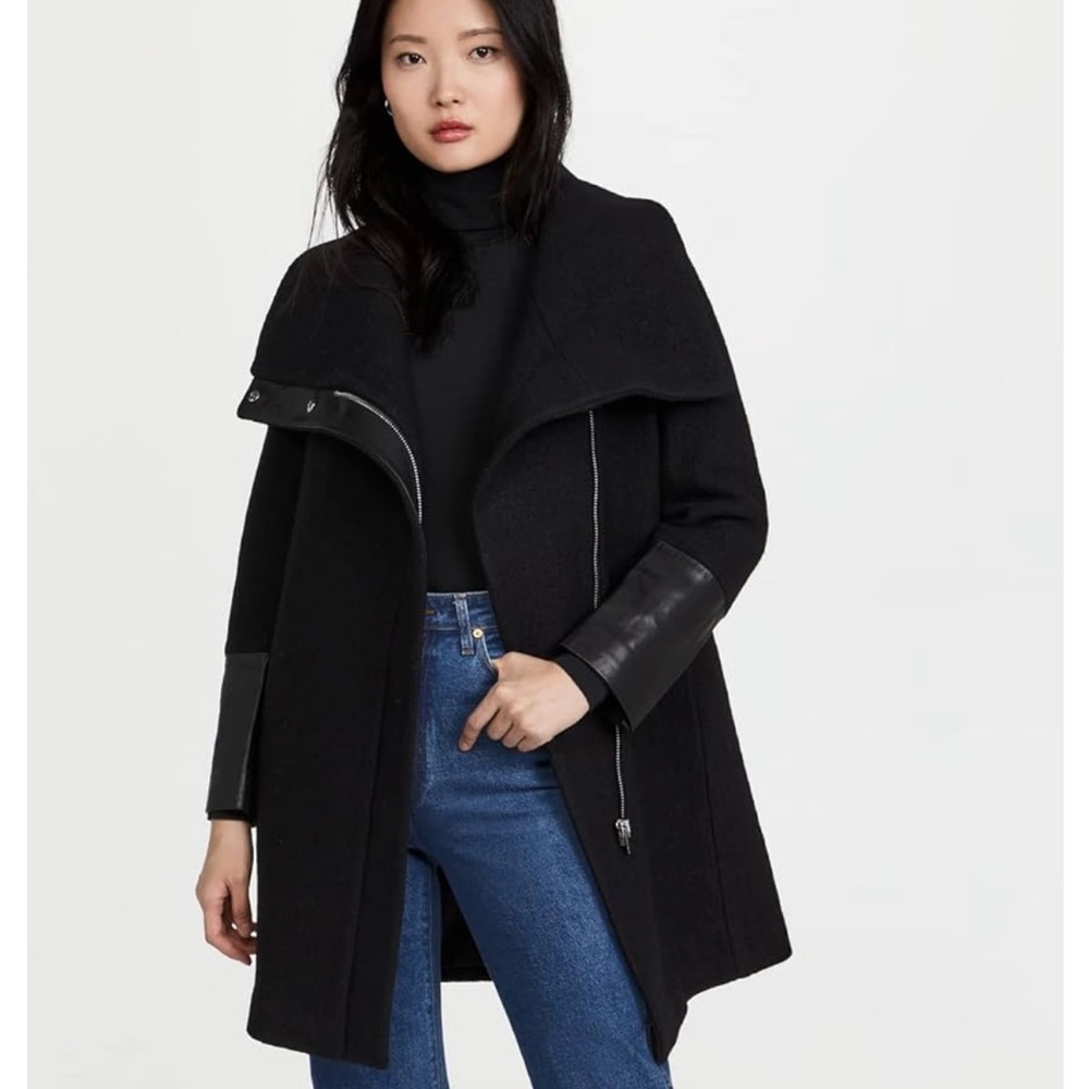 Club Monaco Halli Coat Black M